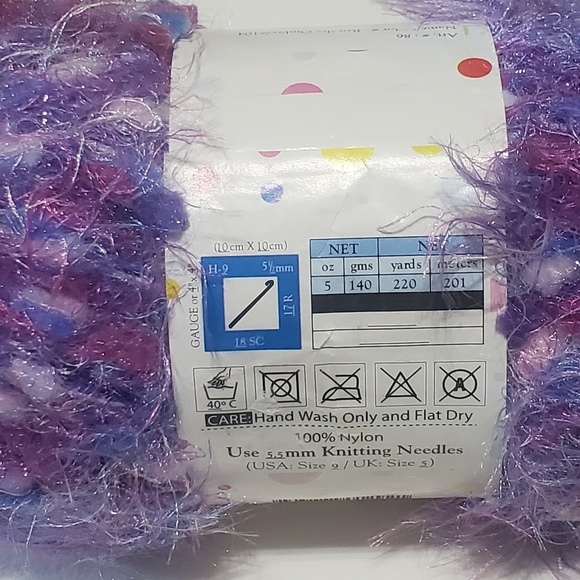 2/$15 Playful Yarn Bee Royalty Ombrr 843888012921 - Picture 3 of 3